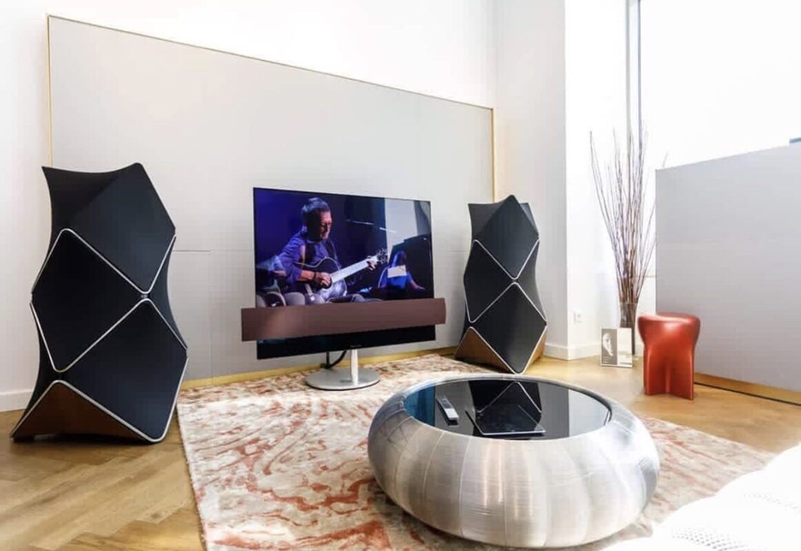 Loa B&O Beolab 90